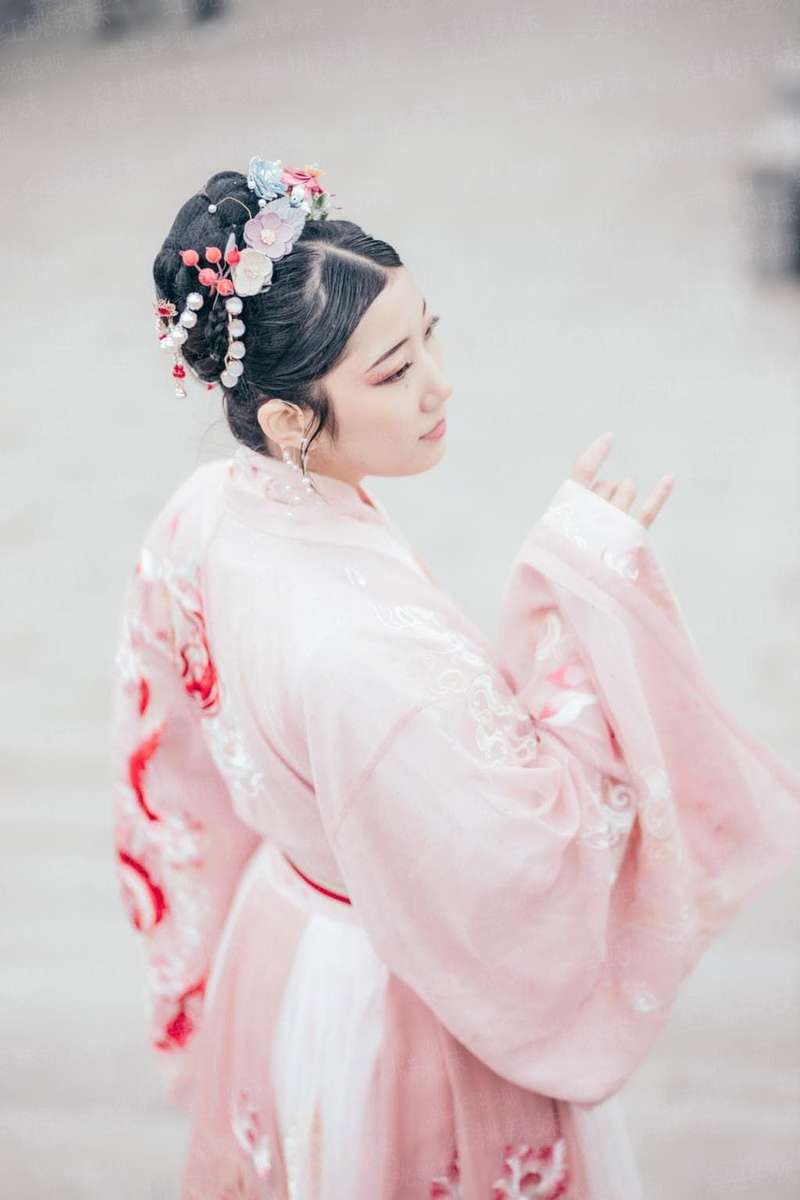 遥遥辉可期