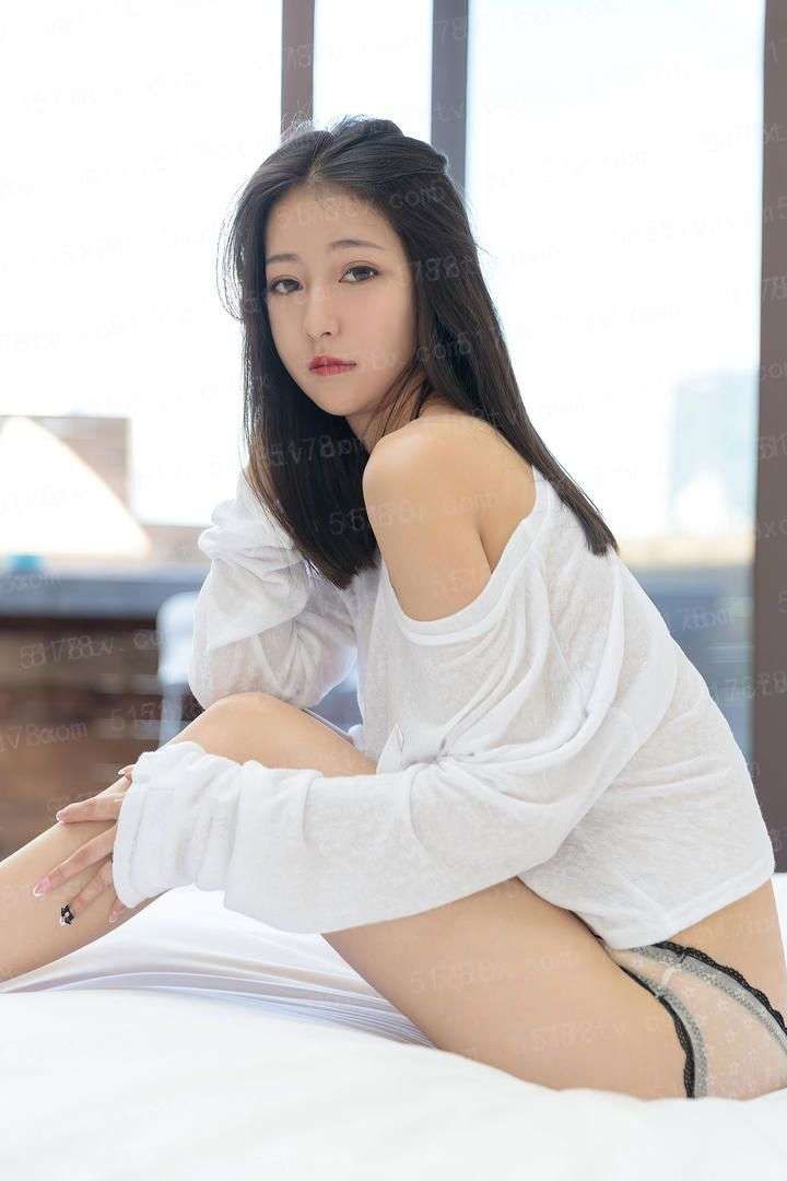 樱飘雨落