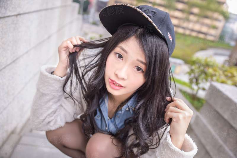 左右