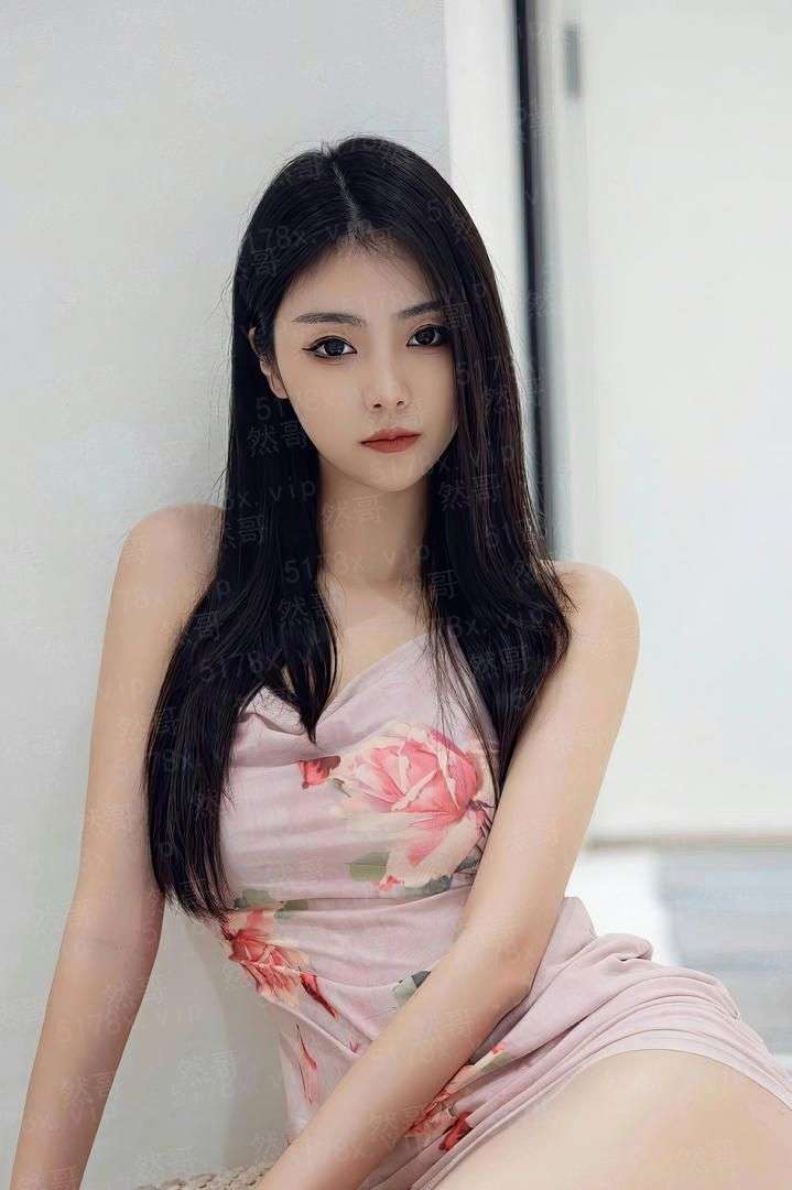 快穿手机，主人别撩