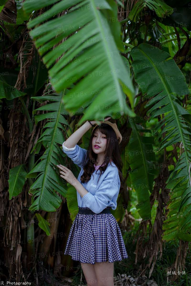 女老师看不起穷学生的电影