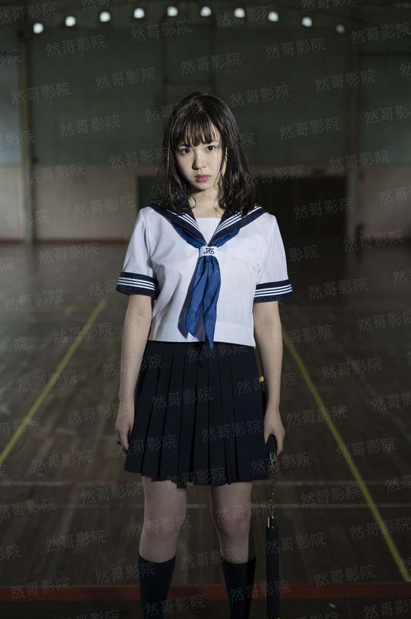 星冠篮球场