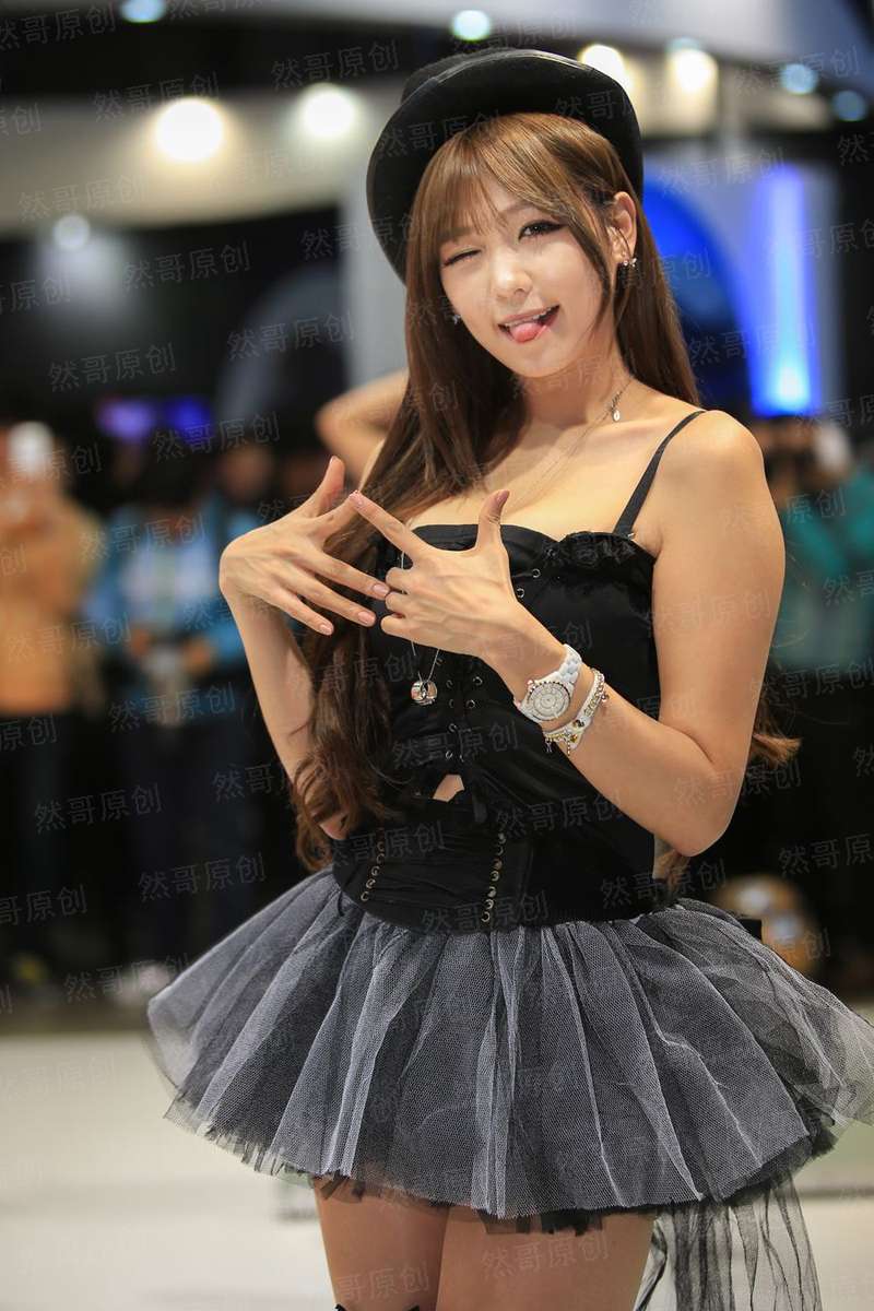 凤凰来仪：丽神