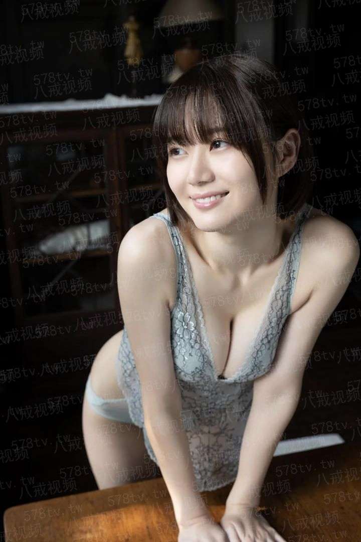 屋顶上的绿宝石