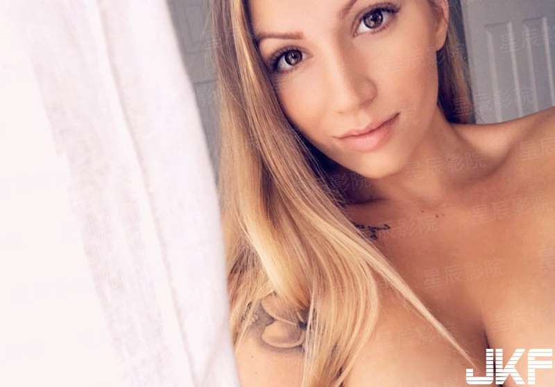 姑娘你的假面掉了