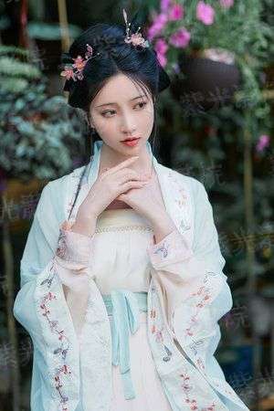 花神归位之：美男身边绕