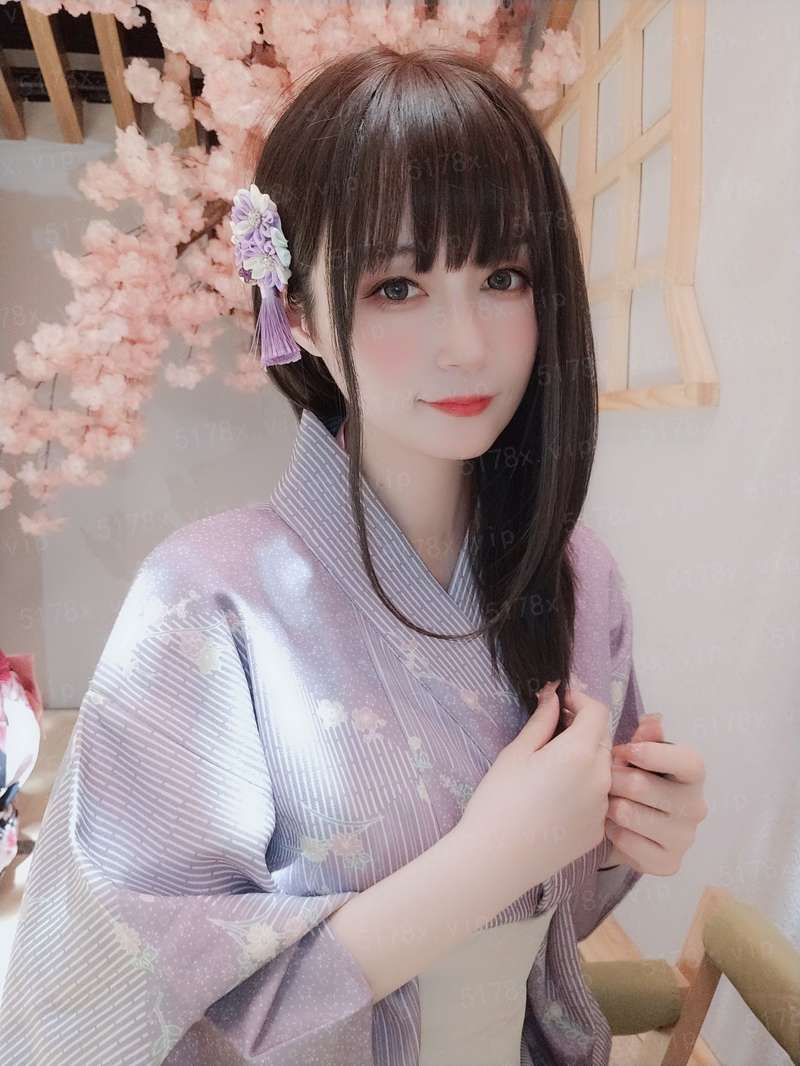 了不起的窃照：完美的接待员