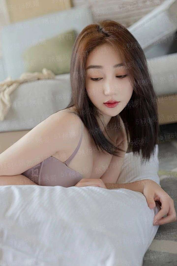 校花的贴身魔少