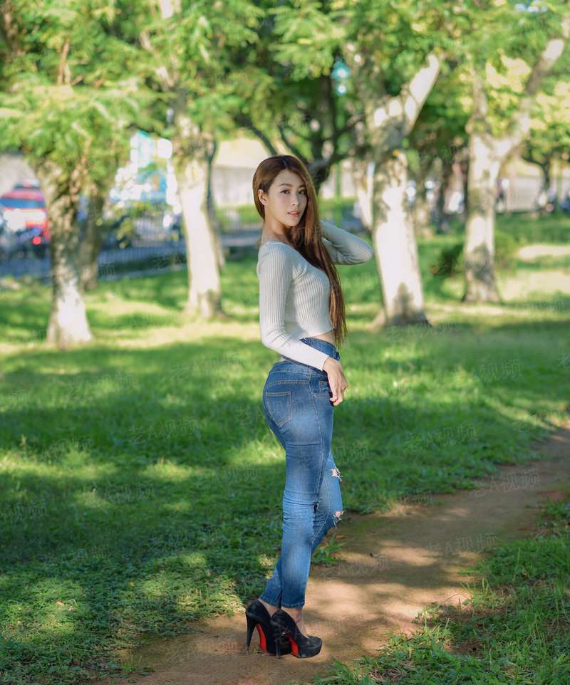 寻妍问梁