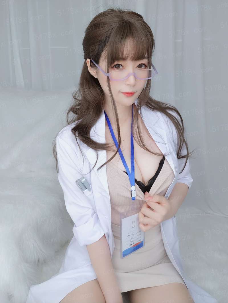 侧耳倾听