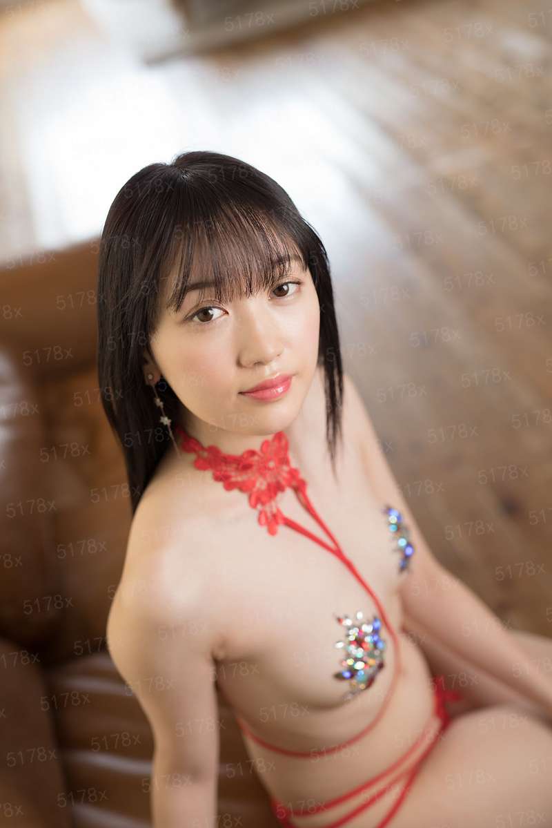 花瓶女配养娃手册