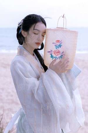 亿万失身妻：腹黑总裁骗婚计