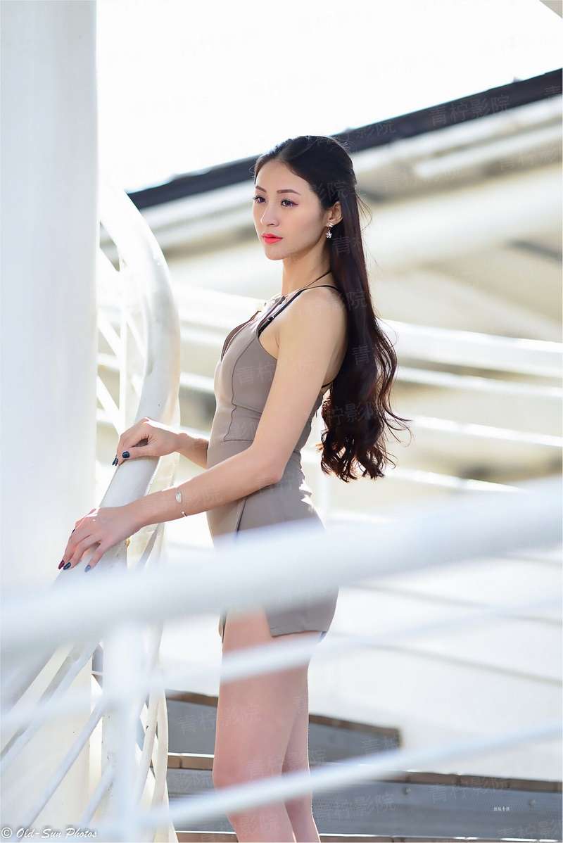 星际情殇：少女猎灵师