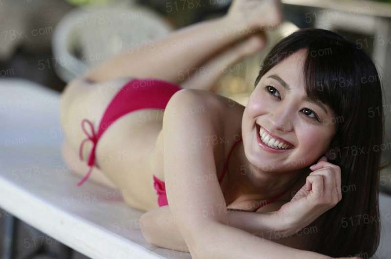 霸上小孤女：黑道教父誓死