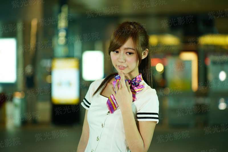 妖尾中的冰女王