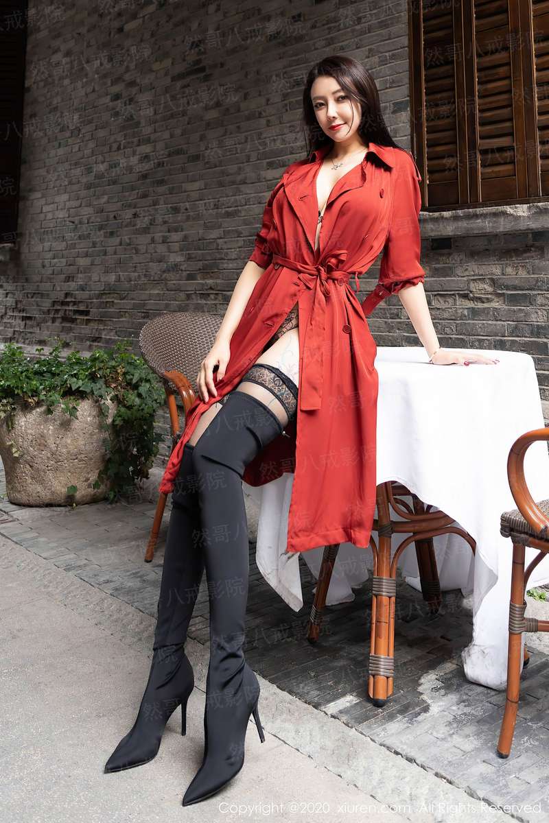 王爷在下：嗜宠天外小狂妃