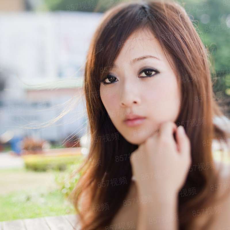 最近，妹妹的样子有点怪真人版
