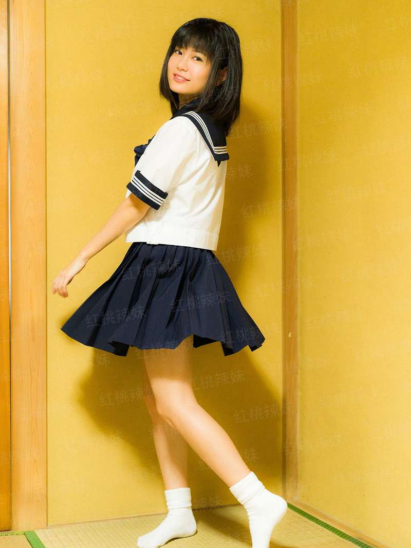凝脂美人在八零[穿书]