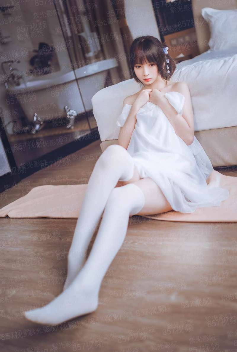 别闹,有鬼呢
