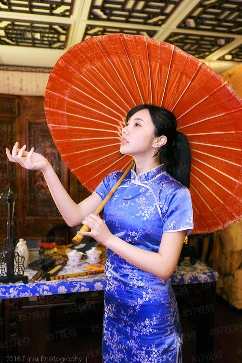 总裁霸爱：契约甜妻乖乖来