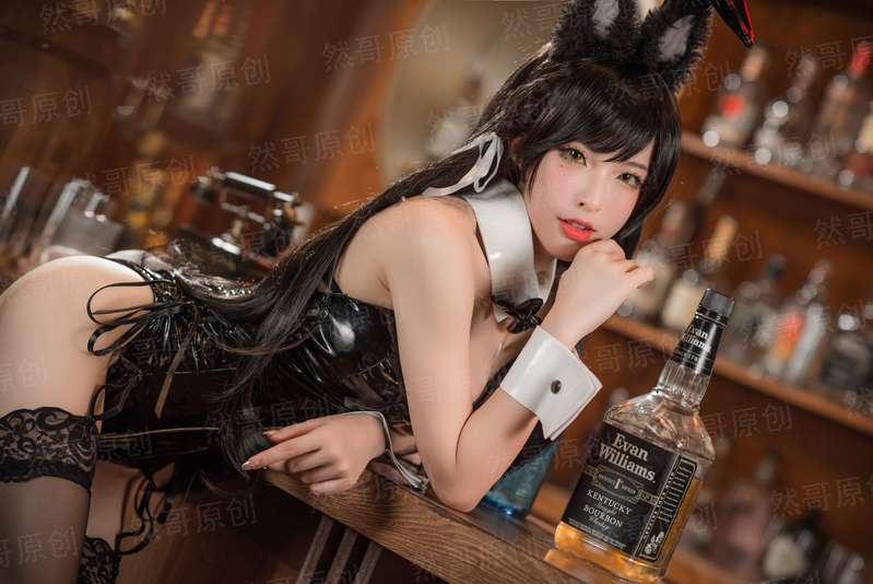 快穿攻略：男主貌美如花