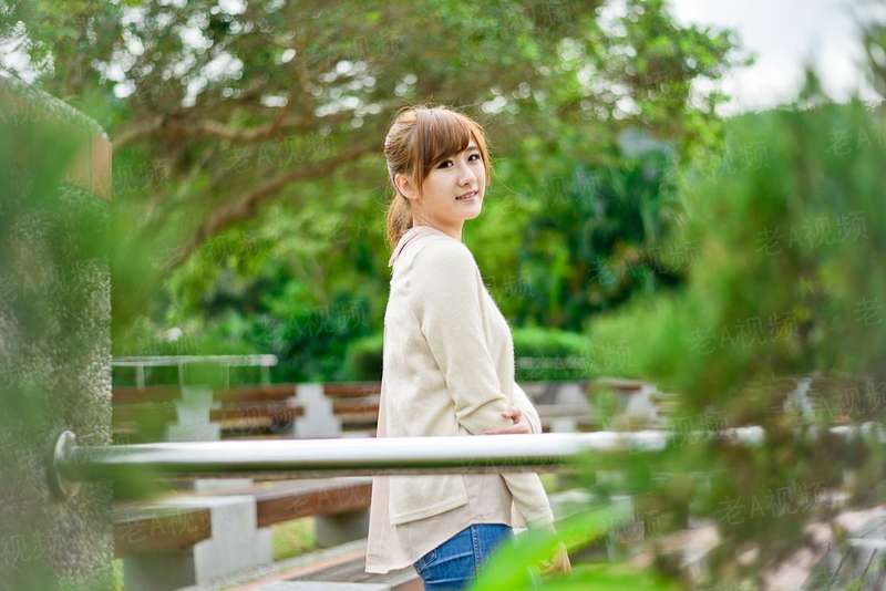 漂亮的林小姐