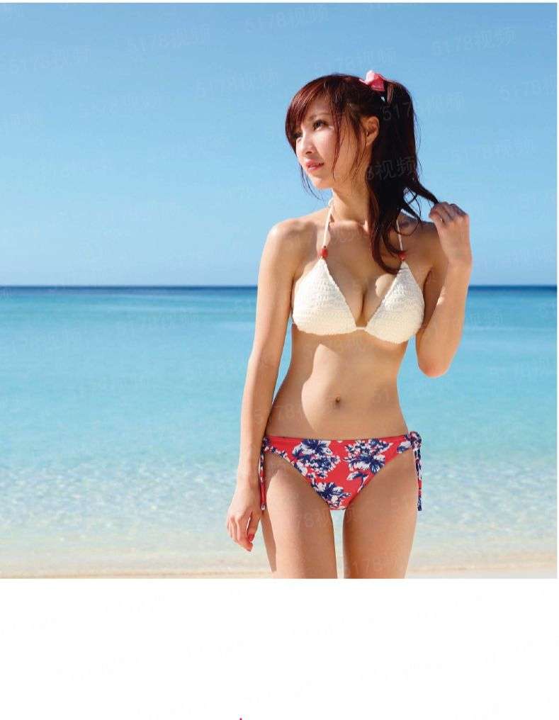 王爷，本喵才不会粘着你
