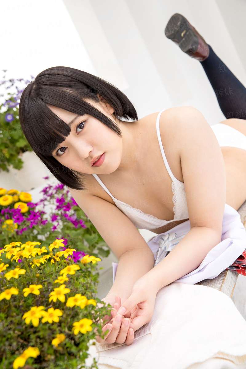 全世界跪求我发芽