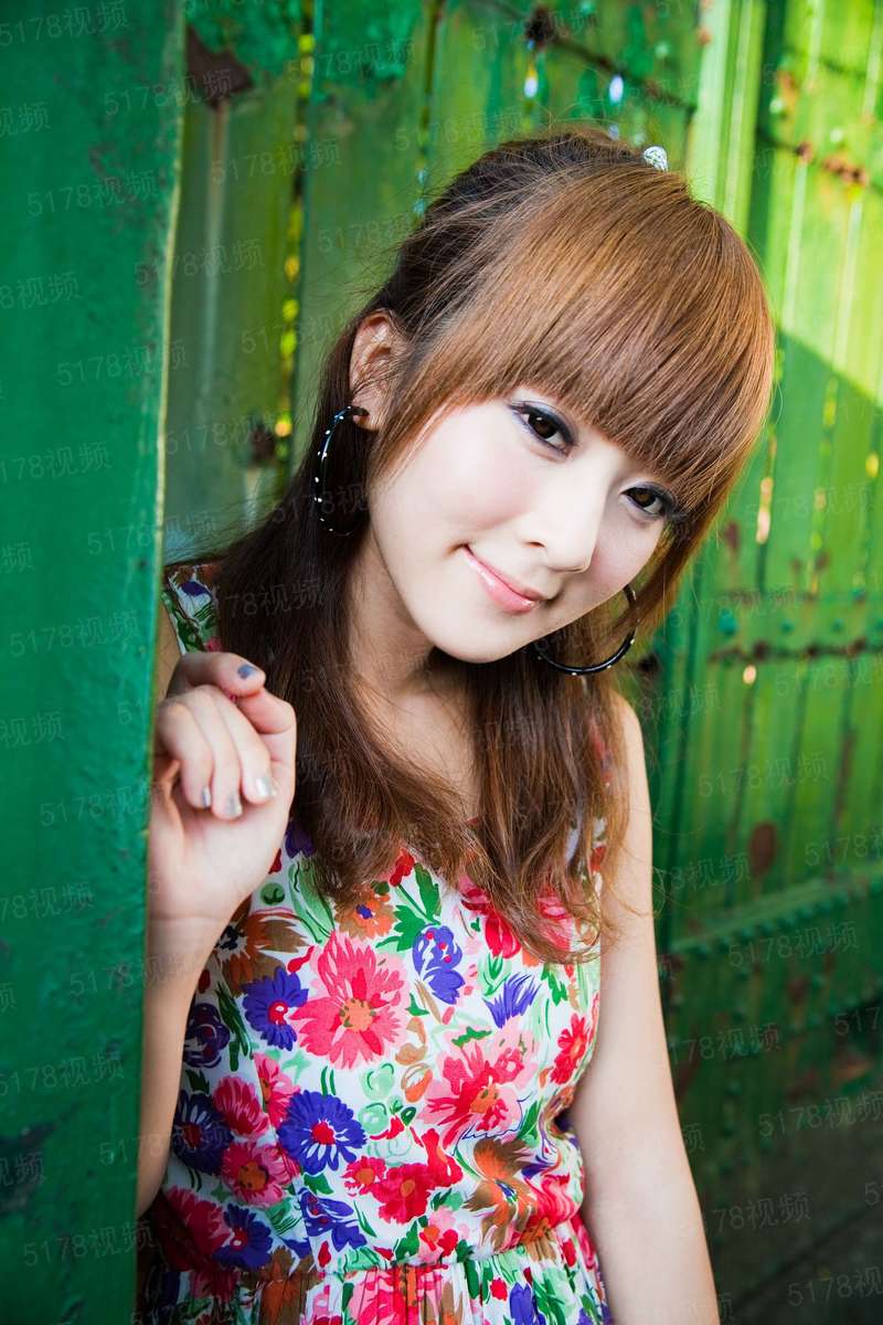 每天和女朋友尬聊一会儿