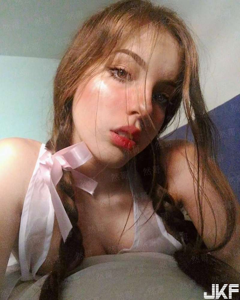 美女总裁的坏保镖