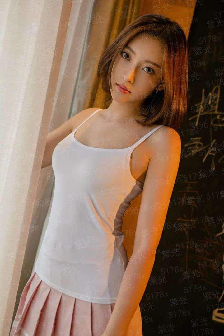 许你半夏倾城