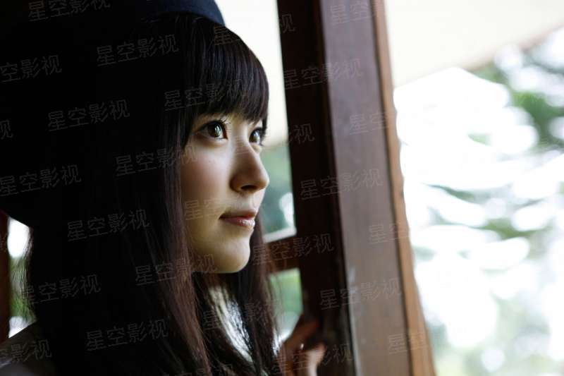 穿成纯爱界的前位声优