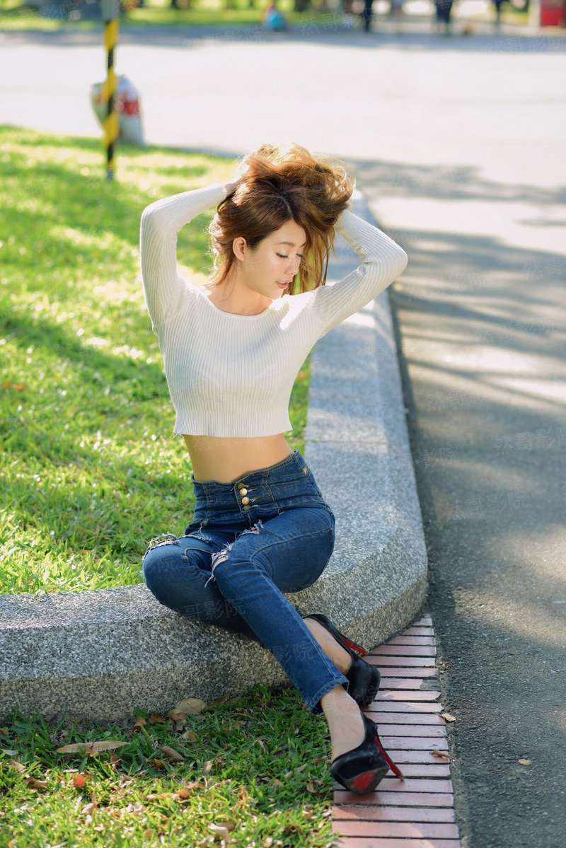 青梅有点甜：哥哥，轻轻宠