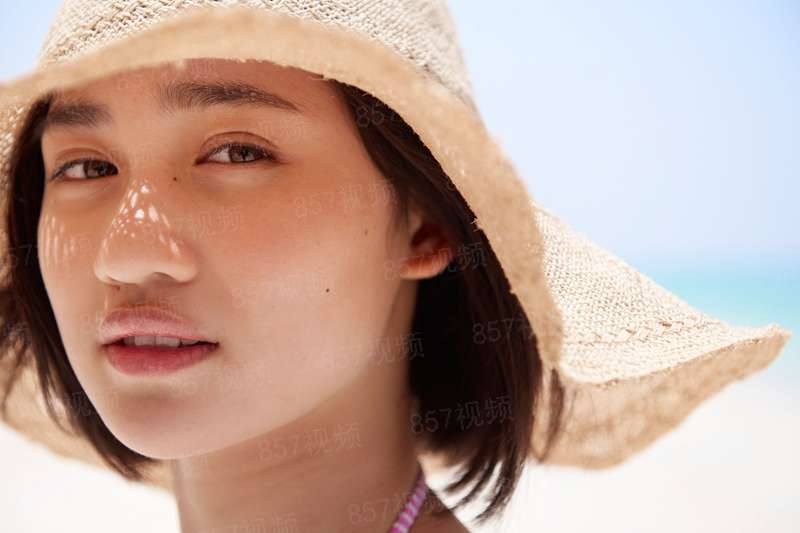 娇妻难训：重生天才卦女