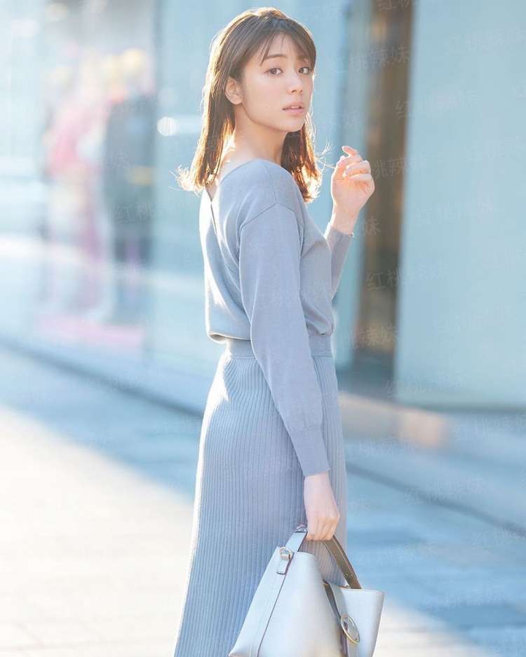 莫莉2017
