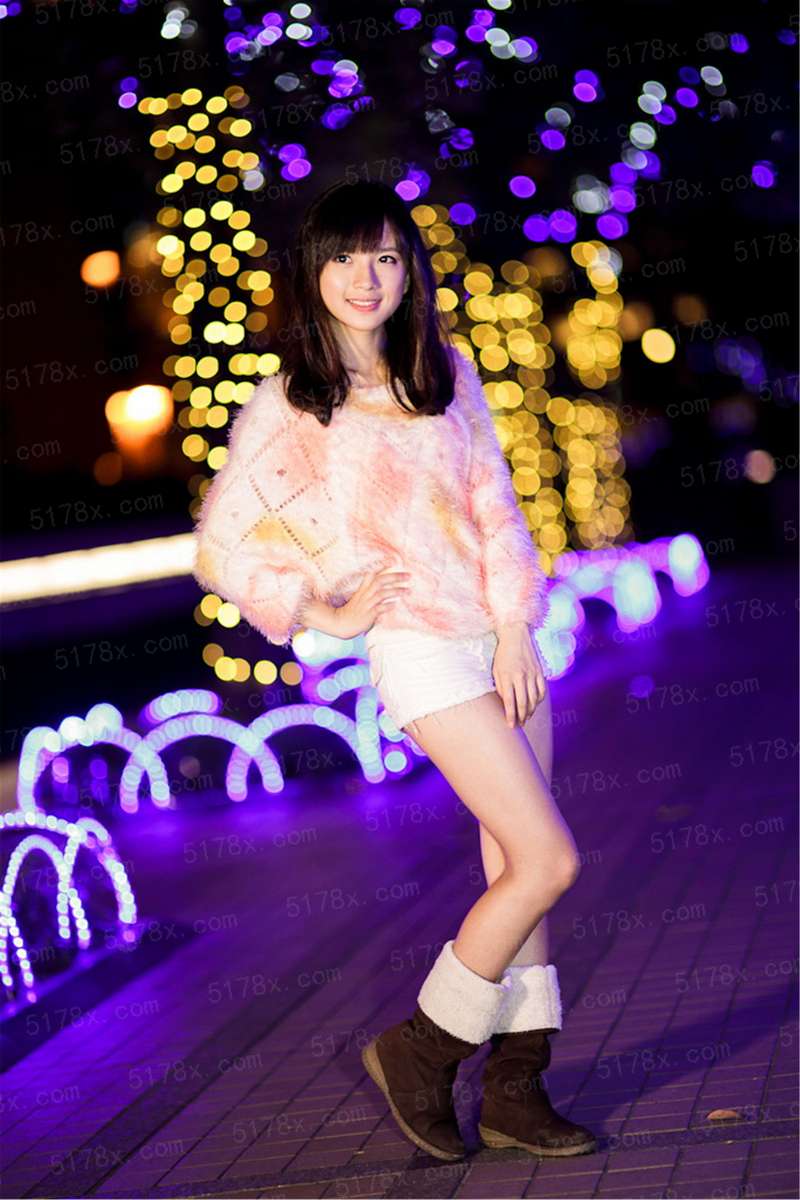 像是被光芒照耀的我