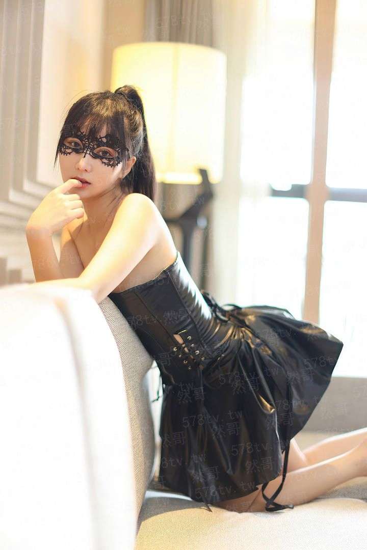 倾城，帝不立后