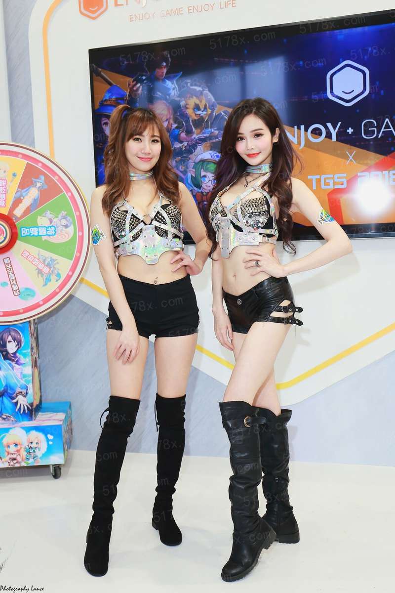 吞噬进化到万妖之皇