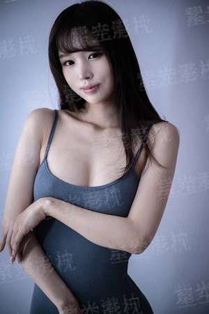 尹月弃夫记