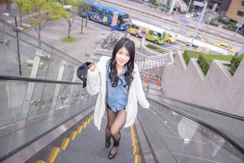 天降异女：妖孽公子太嚣张