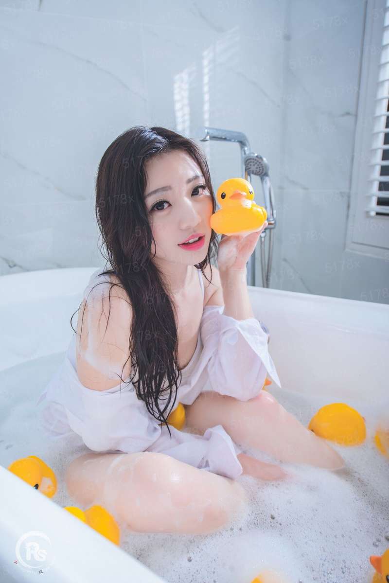 误坠花丛（男儿本色）