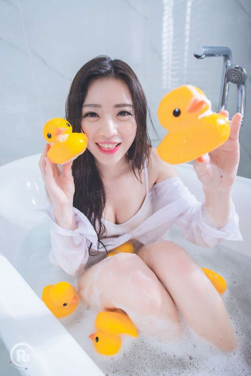 重生娱乐圈之巨星甜妻