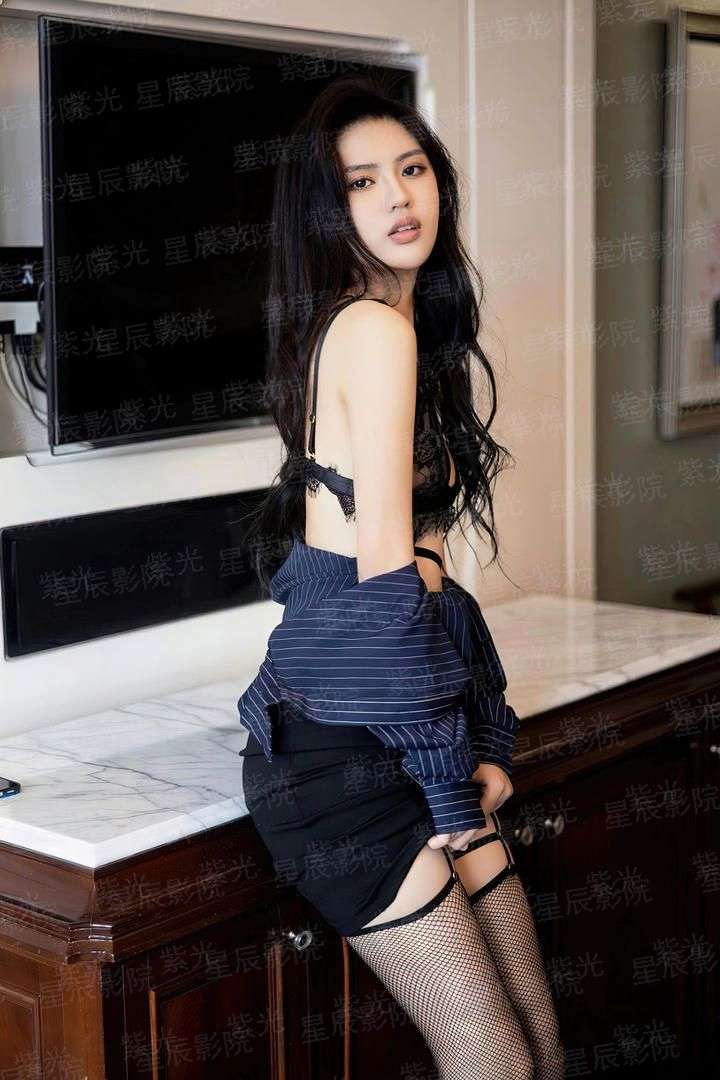 黑洞中的世界