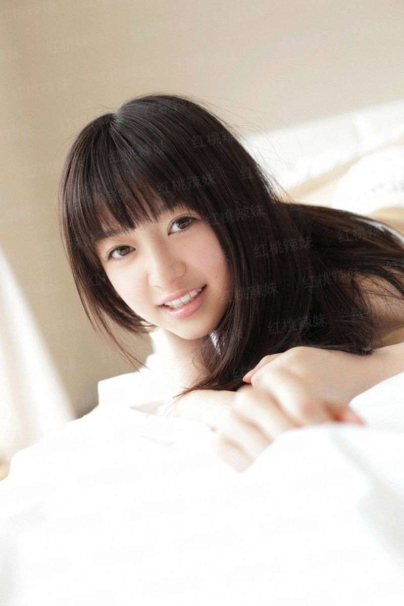 星光璀璨，我却没入尘埃