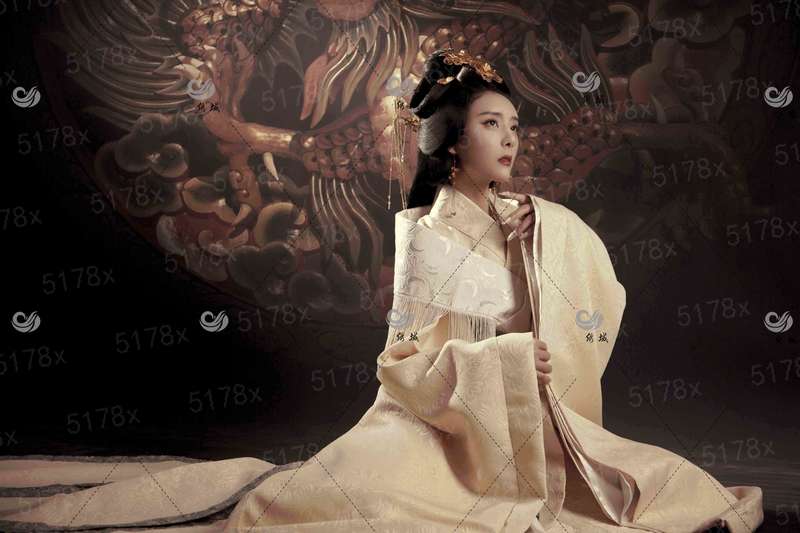 太师府长媳
