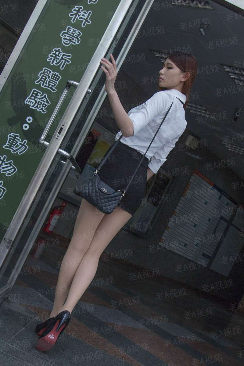时光不复已微凉