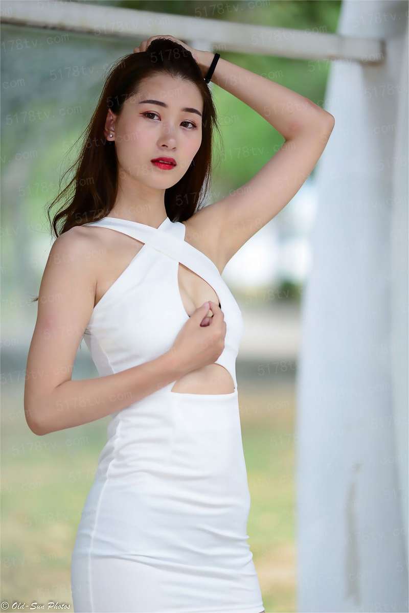 豪门星婚：吻我别怂