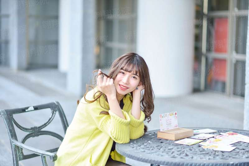 皇上莫逃：胖妃很抢手