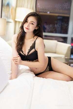 光掩黑色：诡秘女探
