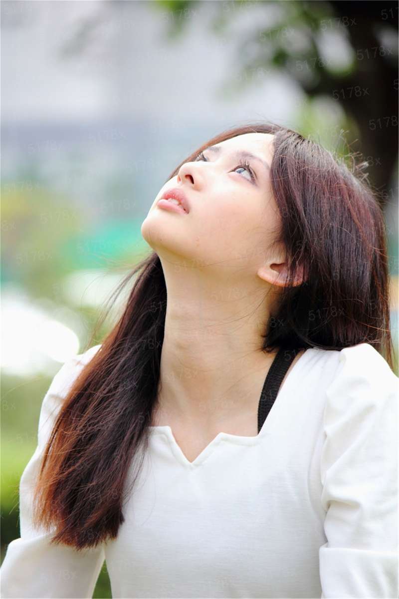 草长莺飞醉春烟